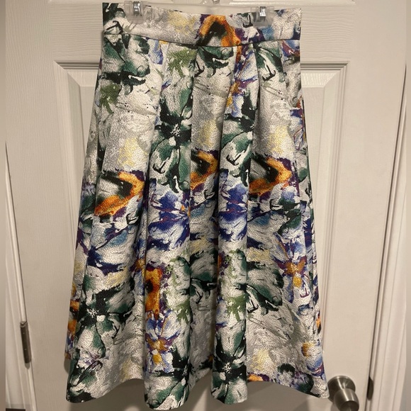 H&M Multicolor Floral Skirt - Picture 3 of 11
